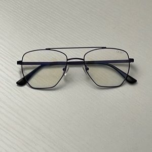 Quay Australia Glasses